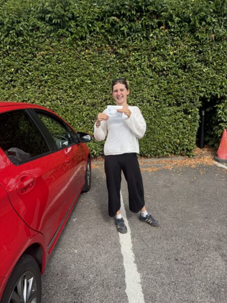 Photo of Rosie, an Oxford Intensive Driving School learner